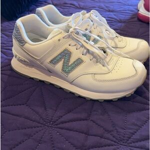 Women’s New Balance 574